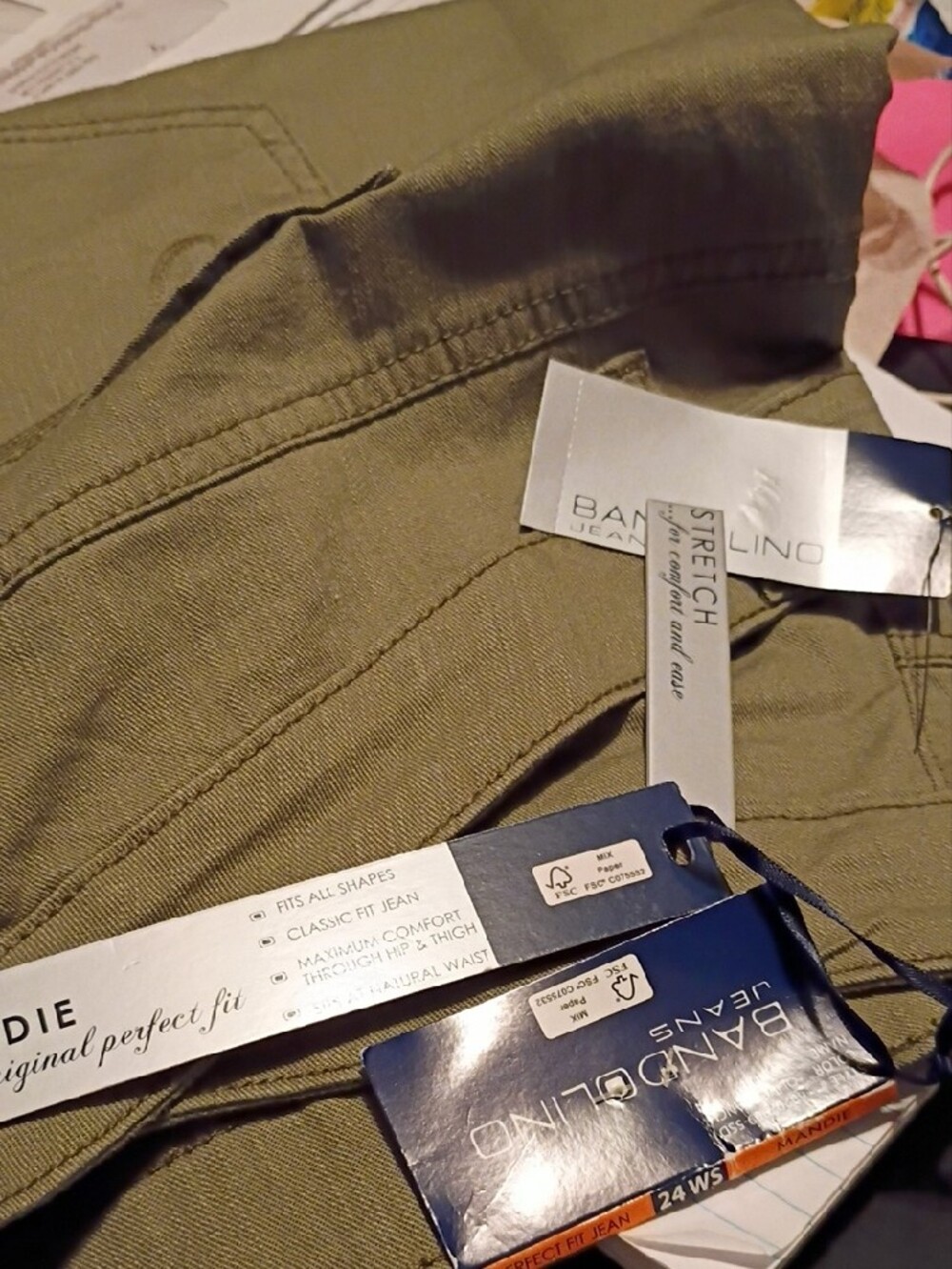 Bandolino Women’s Olive Green Boyfriend Jeans - Picture 6 of 6